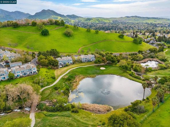 1923 Eagle Peak Ave, Clayton CA 94517