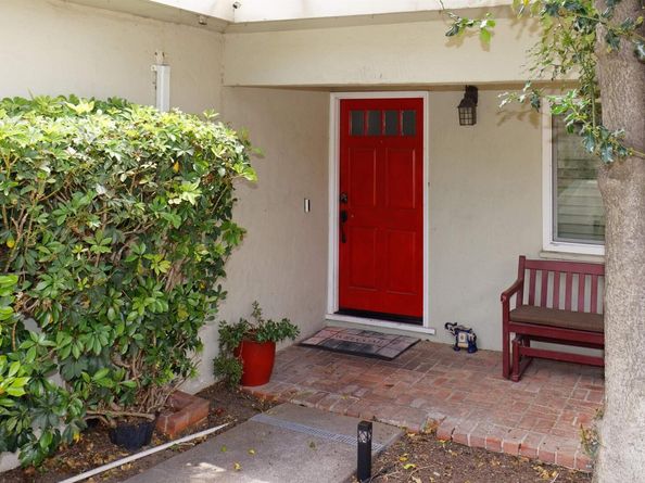 8415 Ney Ave, Oakland CA 94605