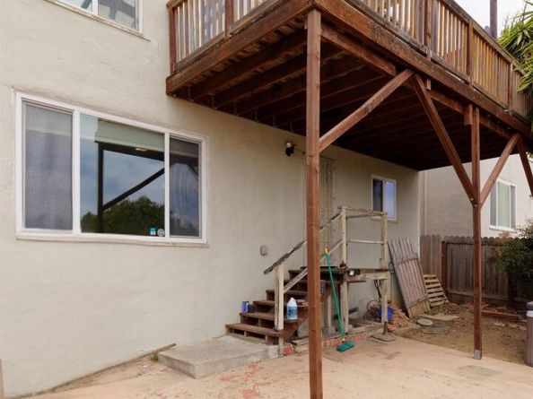 8415 Ney Ave, Oakland CA 94605