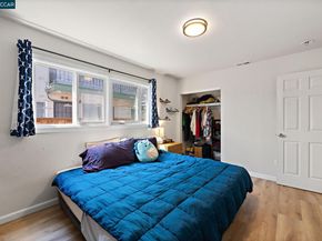 7447 Lockwood St, Oakland CA 94621