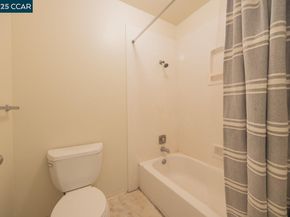 139 Thrush Ct, Hercules CA 94547