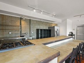 1828 Arrowhead Dr, Oakland CA 94611