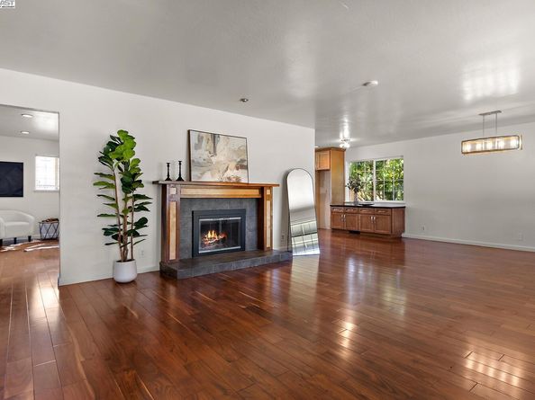 1237 Norwood Pl, Livermore CA 94550