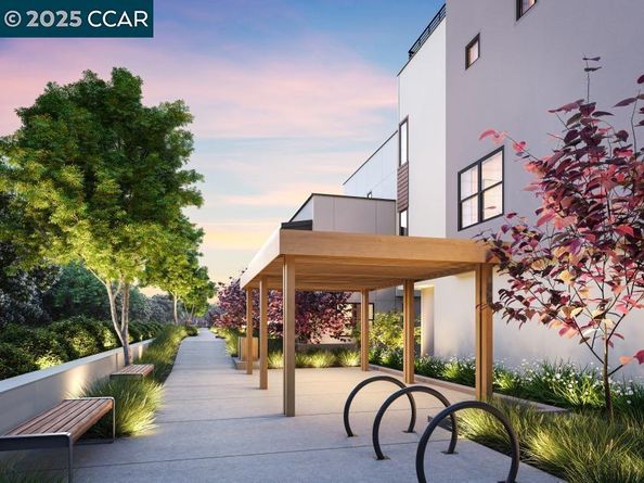 3089 El Camino Real 11, Santa Clara CA 95051