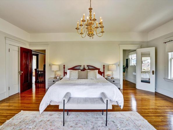 2056 Santa Clara Ave, Alameda CA 94501