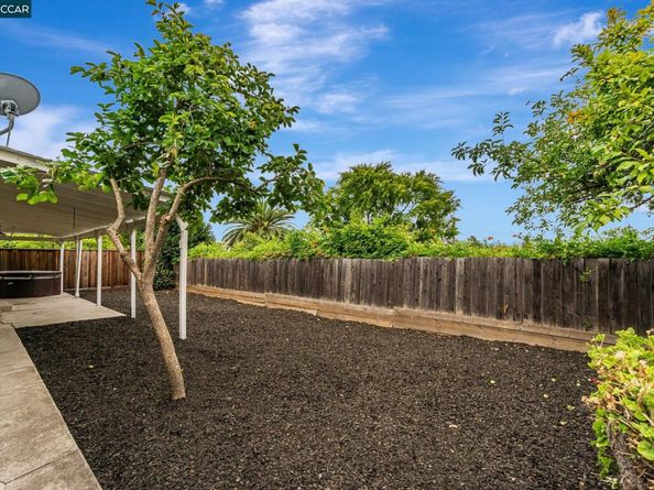 3119 Meadowbrook Dr, Concord CA 94519