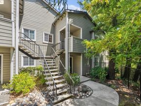 480 Canyon Oaks Dr G, Oakland CA 94605