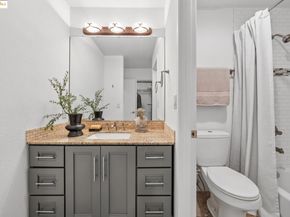 480 Canyon Oaks Dr G, Oakland CA 94605