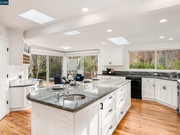 231 Orchard Rd, Orinda CA 94563