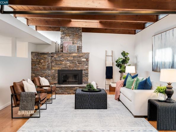 231 Orchard Rd, Orinda CA 94563