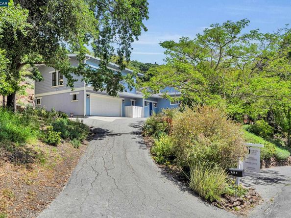 231 Orchard Rd, Orinda CA 94563