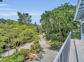 231 Orchard Rd, Orinda CA 94563