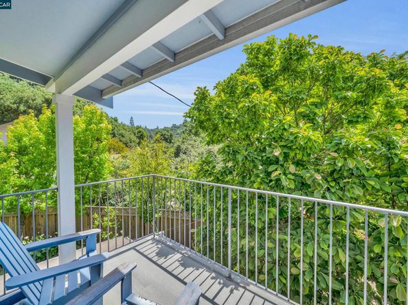 231 Orchard Rd, Orinda CA 94563