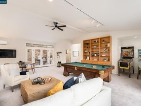 231 Orchard Rd, Orinda CA 94563