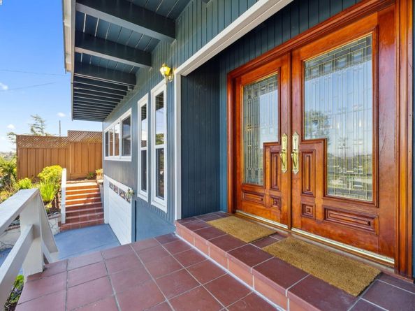 2140 Pullman Ave, Belmont CA 94002