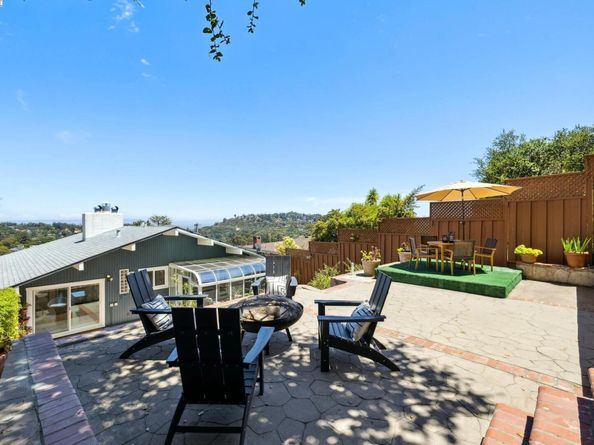 2140 Pullman Ave, Belmont CA 94002