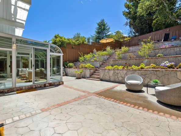 2140 Pullman Ave, Belmont CA 94002