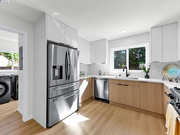 48 Garden Rd, Alameda CA 94502