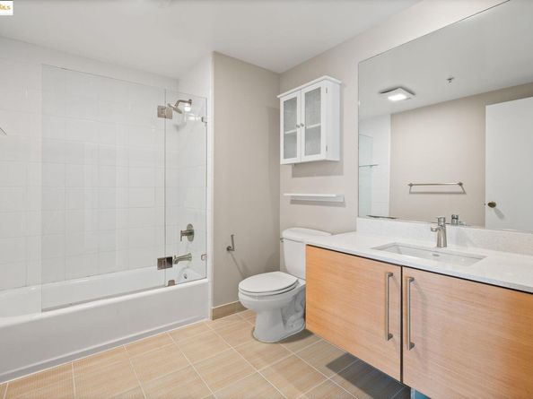 1160 Mission St 2010, San Francisco CA 94103
