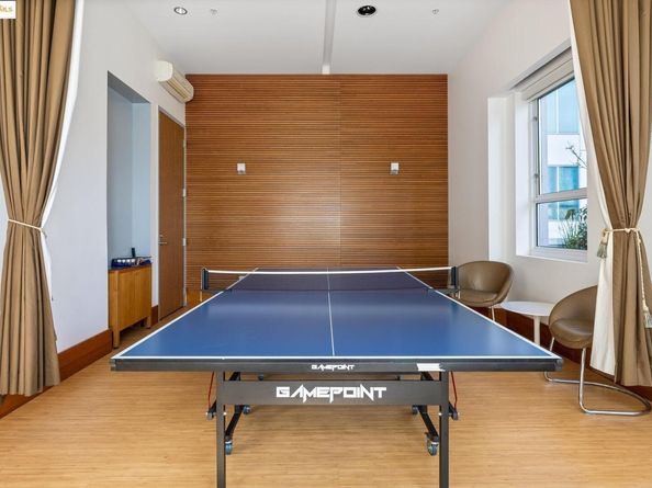 1160 Mission St 2010, San Francisco CA 94103