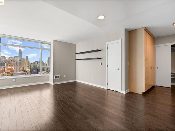 1160 Mission St 2010, San Francisco CA 94103