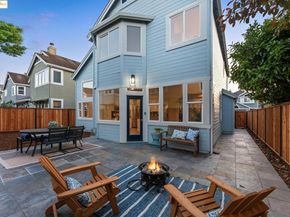 102 Waterview Dr, Richmond CA 94804