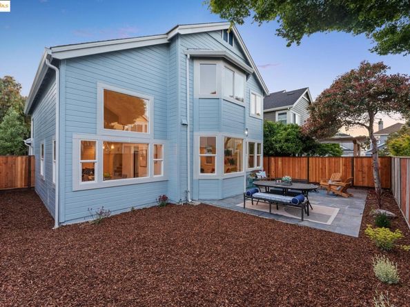 102 Waterview Dr, Richmond CA 94804