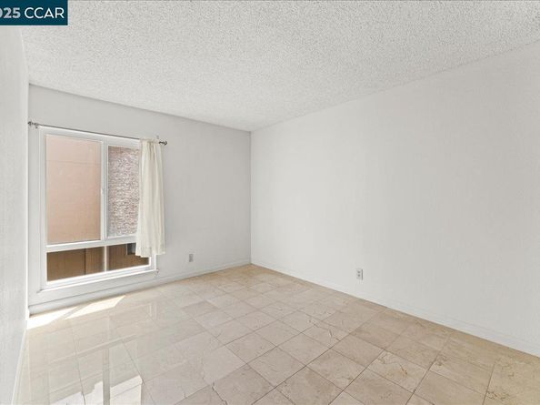2121 Vale Rd 31, San Pablo CA 94806