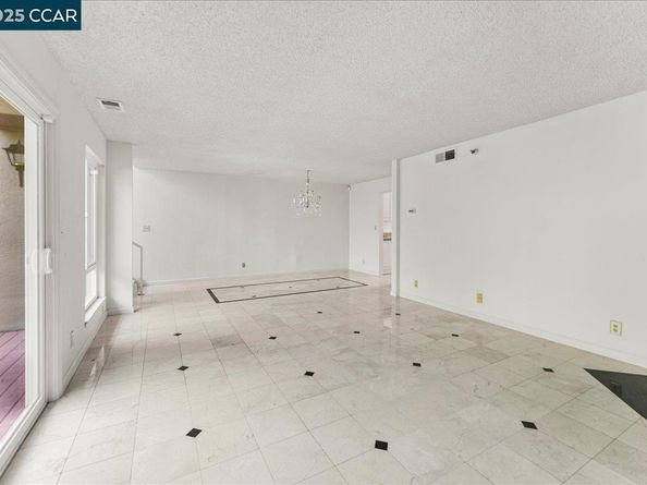 2121 Vale Rd 31, San Pablo CA 94806