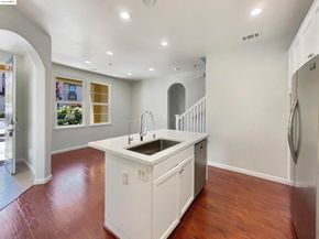 3609 Rocking Horse Ct, Dublin CA 94568