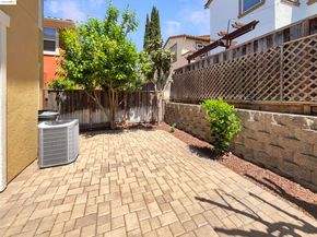 3609 Rocking Horse Ct, Dublin CA 94568