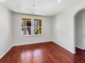 3609 Rocking Horse Ct, Dublin CA 94568