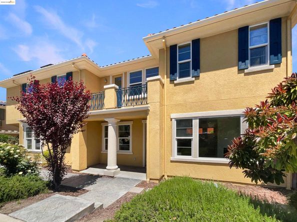 3609 Rocking Horse Ct, Dublin CA 94568