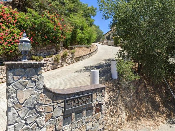 6740 Elverton Dr, Oakland CA 94611