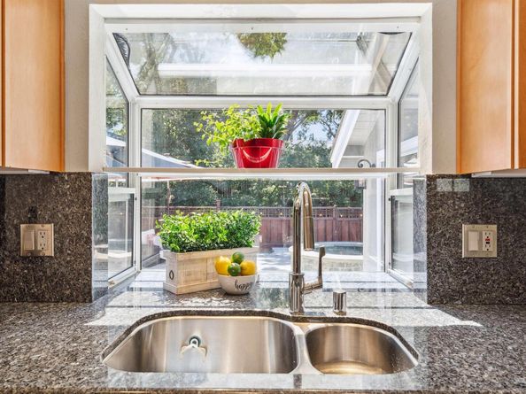 1296 Vintner Way, Pleasanton CA 94566