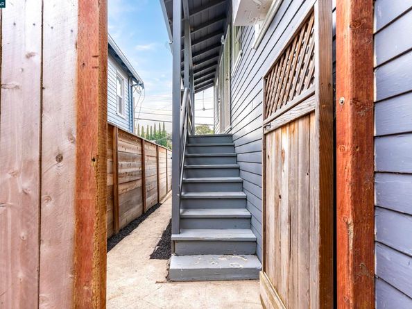 832 Mariposa Ave, Rodeo CA 94572