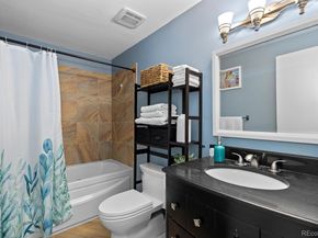 13 Nome Way A, Aurora CO 80012