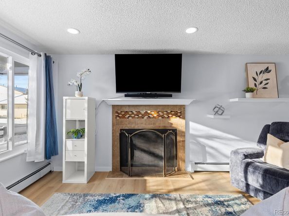 13 Nome Way A, Aurora CO 80012