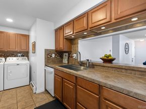 13 Nome Way A, Aurora CO 80012