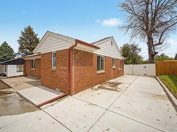 Undisclosed Address #1668072, Denver CO 80222