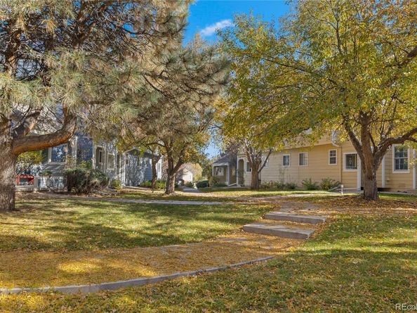 2021 S Balsam Street, Lakewood CO 80227