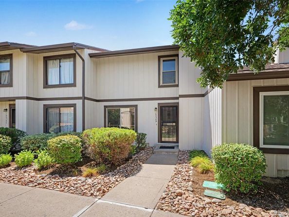 16036 E Ithaca Place B, Aurora CO 80013