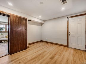 Undisclosed Address #1863372, Boulder CO 80303