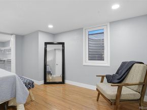 Undisclosed Address #1712388, Englewood CO 80110