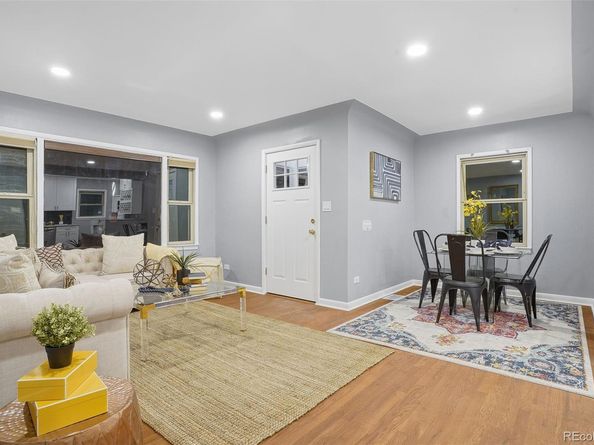 Undisclosed Address #1712388, Englewood CO 80110