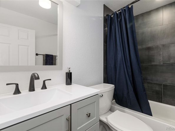 5657 S Oak Street, Littleton CO 80127