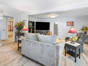 2910 Locust Street, Denver CO 80207