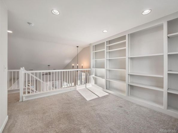 188 S Granby Court, Aurora CO 80012