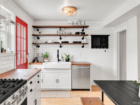 1260 Leyden Street, Denver CO 80220
