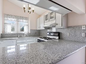 449 W Jamison Circle, Littleton CO 80120